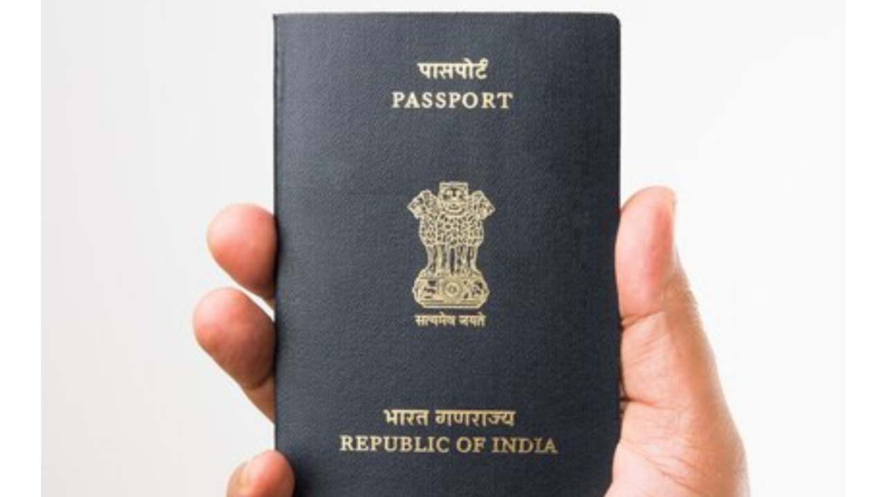 Passport बीच में अटक जाने पर घबराए नहीं चुटकियों में पता करें पासपोर्ट डिले होने का कारण?